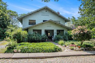 375 Ridgeway Street, St. Joseph, MI 49085