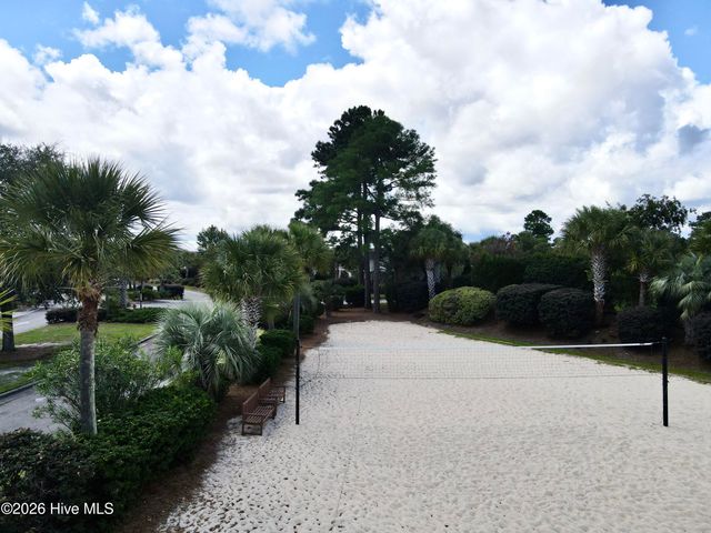 1009 N Sanderling Drive, Leland, NC 28451