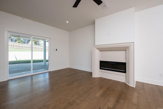 10 Ludington Cove, Little Rock, AR 72227