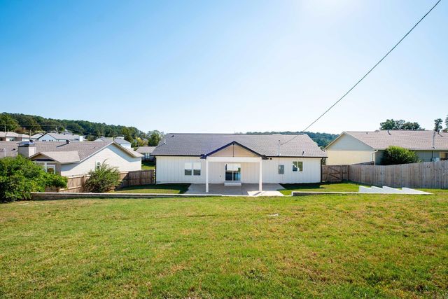 10 Ludington Cove, Little Rock, AR 72227