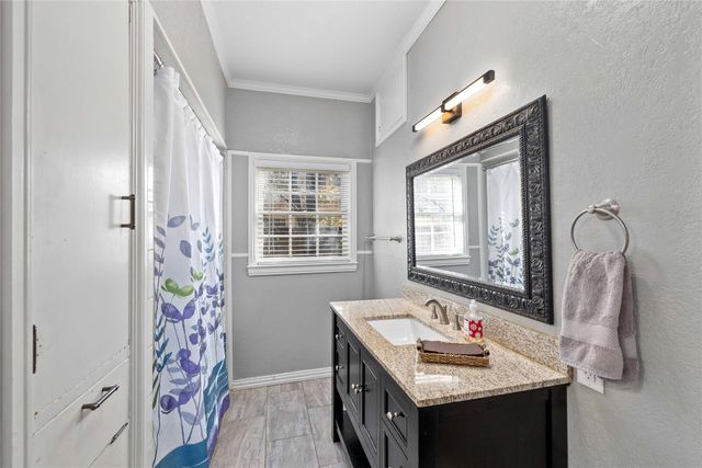 2005 1st Street, Brownwood, TX 76801