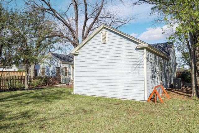 2005 1st Street, Brownwood, TX 76801