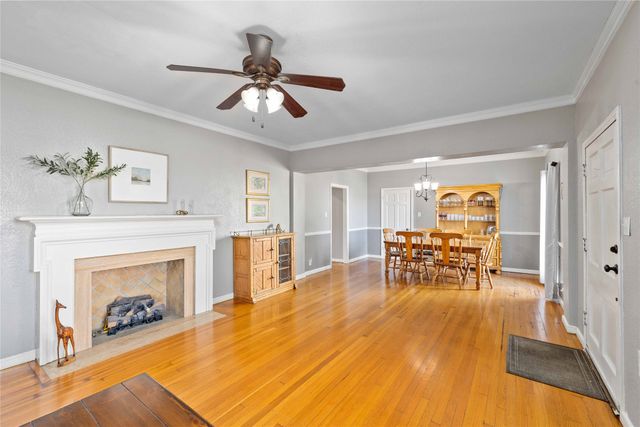 2005 1st Street, Brownwood, TX 76801