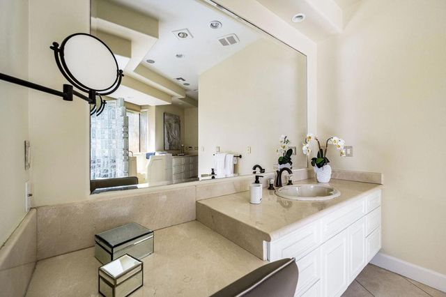 78224 San Timoteo Street, La Quinta, CA 92253