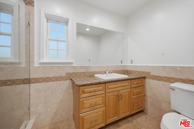 5221 Purdue Avenue, Culver City, CA 90230