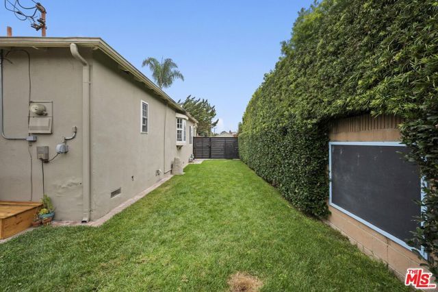 5221 Purdue Avenue, Culver City, CA 90230