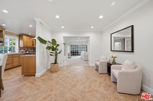 5221 Purdue Avenue, Culver City, CA 90230