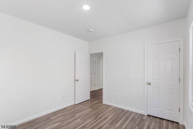 226 N Clinton St 2, East Orange City, NJ 07017