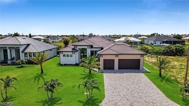 1216 NW 32nd PL, Cape Coral, FL 33993