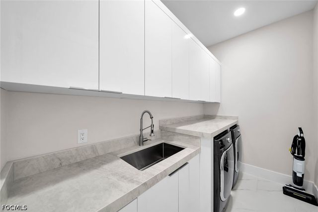 1216 NW 32nd PL, Cape Coral, FL 33993