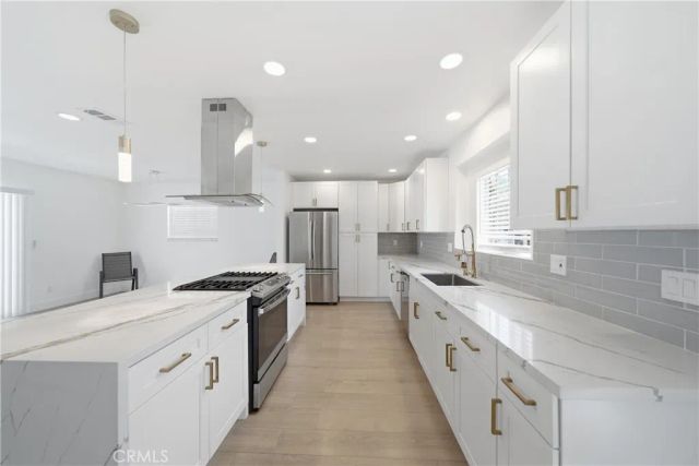 514 N Oakdale 1, Rialto, CA 92376