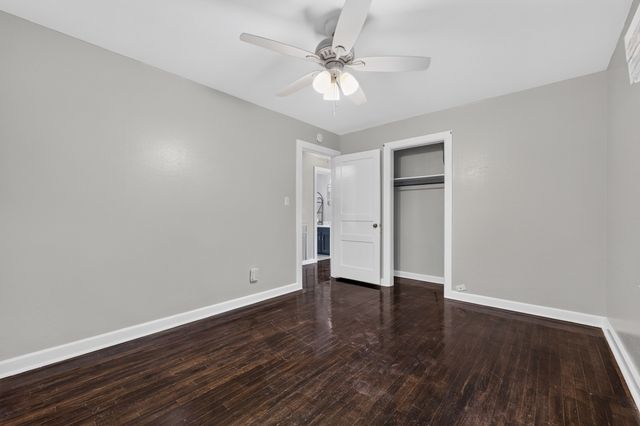 907 Woodland Ct, Manchester, TN 37355