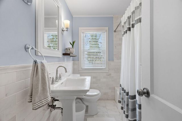 2740 Dakota Avenue S, Saint Louis Park, MN 55416