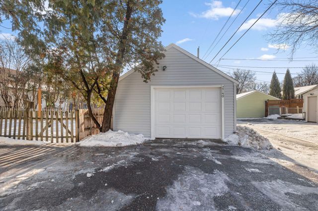 2740 Dakota Avenue S, Saint Louis Park, MN 55416