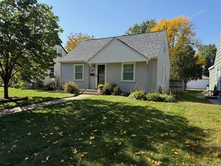 2740 Dakota Avenue S, Saint Louis Park, MN 55416