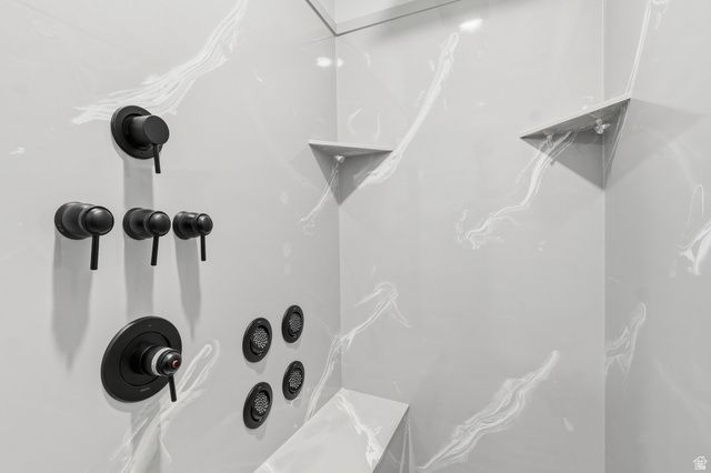 175 N 100 W, Providence, UT 84332