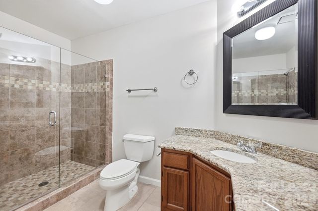 6000 Gray Gate Lane C, Charlotte, NC 28210