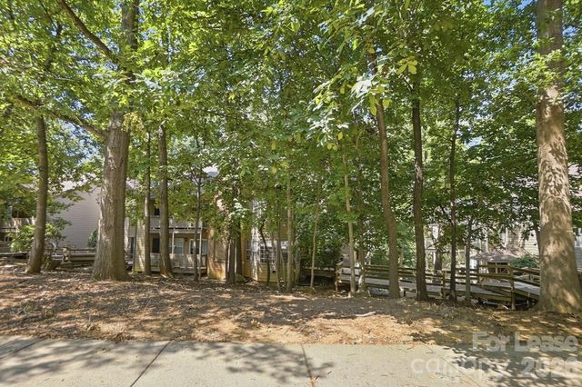 6000 Gray Gate Lane C, Charlotte, NC 28210