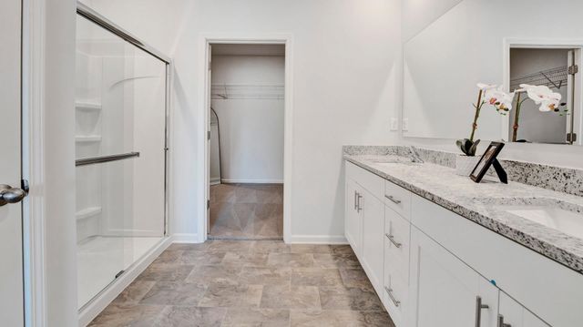 525 AZALEA DR, Somerville, TN 38068