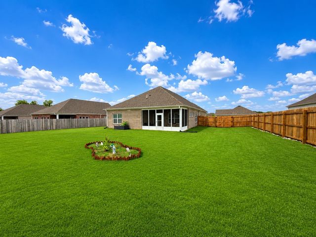 525 AZALEA DR, Somerville, TN 38068