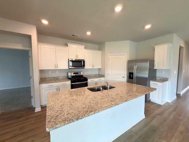 525 AZALEA DR, Somerville, TN 38068