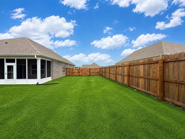 525 AZALEA DR, Somerville, TN 38068