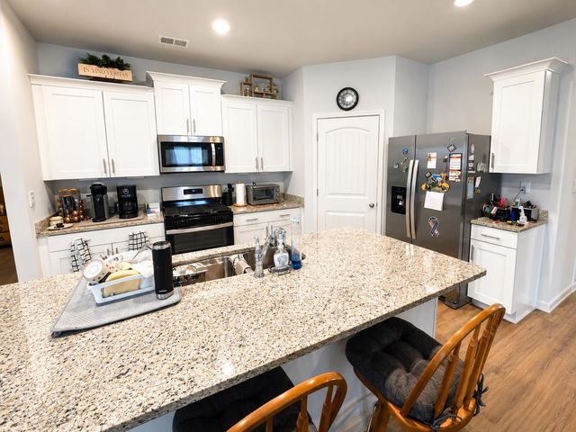 525 AZALEA DR, Somerville, TN 38068