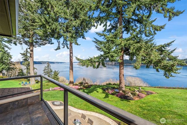 1319 42nd Street NW, Gig Harbor, WA 98335