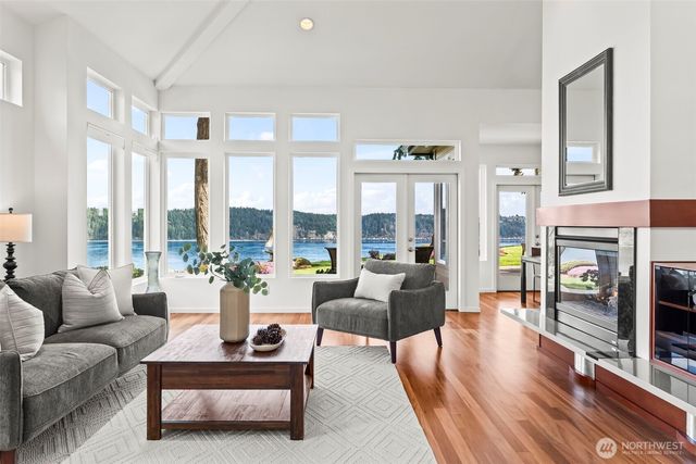 1319 42nd Street NW, Gig Harbor, WA 98335