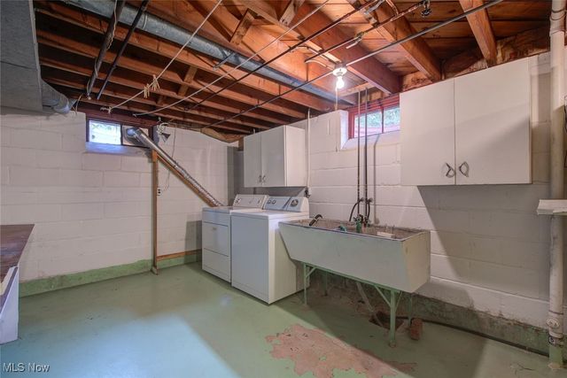 20309 Marian Lane, Rocky River, OH 44116