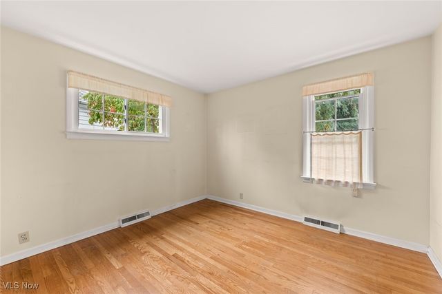 20309 Marian Lane, Rocky River, OH 44116