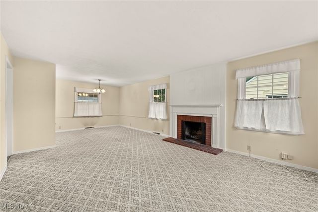 20309 Marian Lane, Rocky River, OH 44116