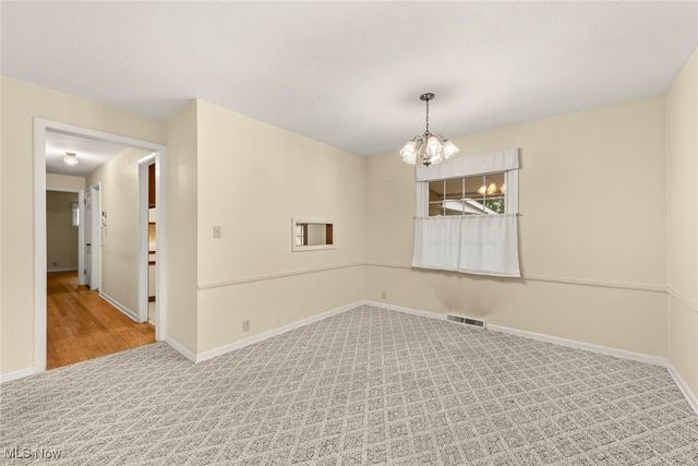 20309 Marian Lane, Rocky River, OH 44116