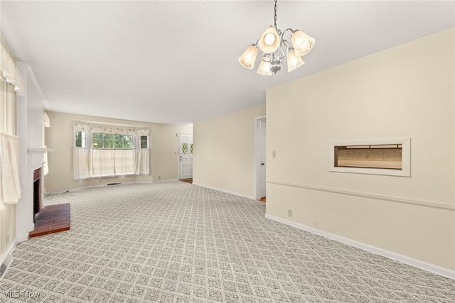 20309 Marian Lane, Rocky River, OH 44116