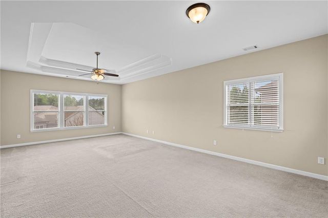 501 La Perla Drive, Sugar Hill, GA 30518