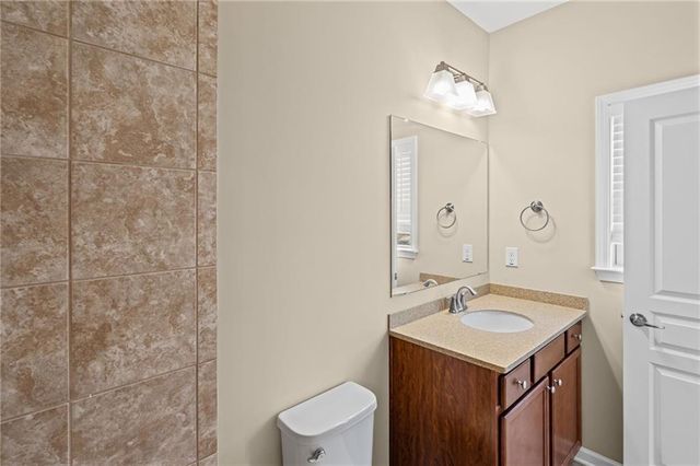 501 La Perla Drive, Sugar Hill, GA 30518