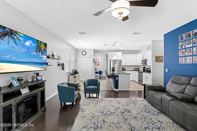 27 WILLOW WINDS Parkway, St. Johns, FL 32259