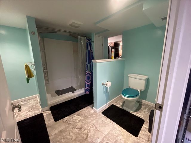 353 Ansel Road, Geneva, OH 44041