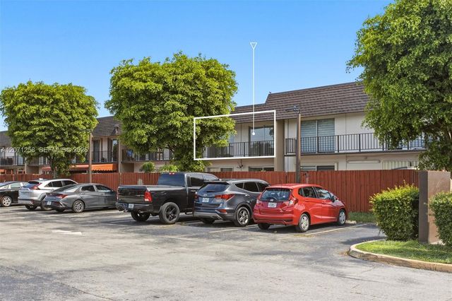 810 SW 129th Place 209, Miami, FL 33184