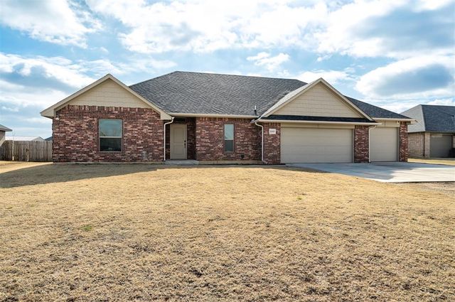 2209 E Grassland Lane, Stillwater, OK 74074