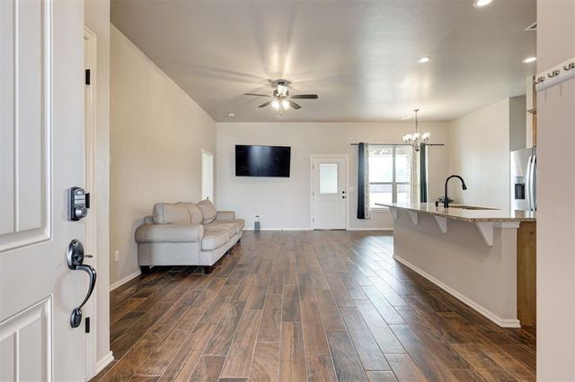 2209 E Grassland Lane, Stillwater, OK 74074