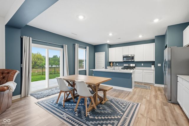 17324 Hanningfield Way, Westfield, IN 46074