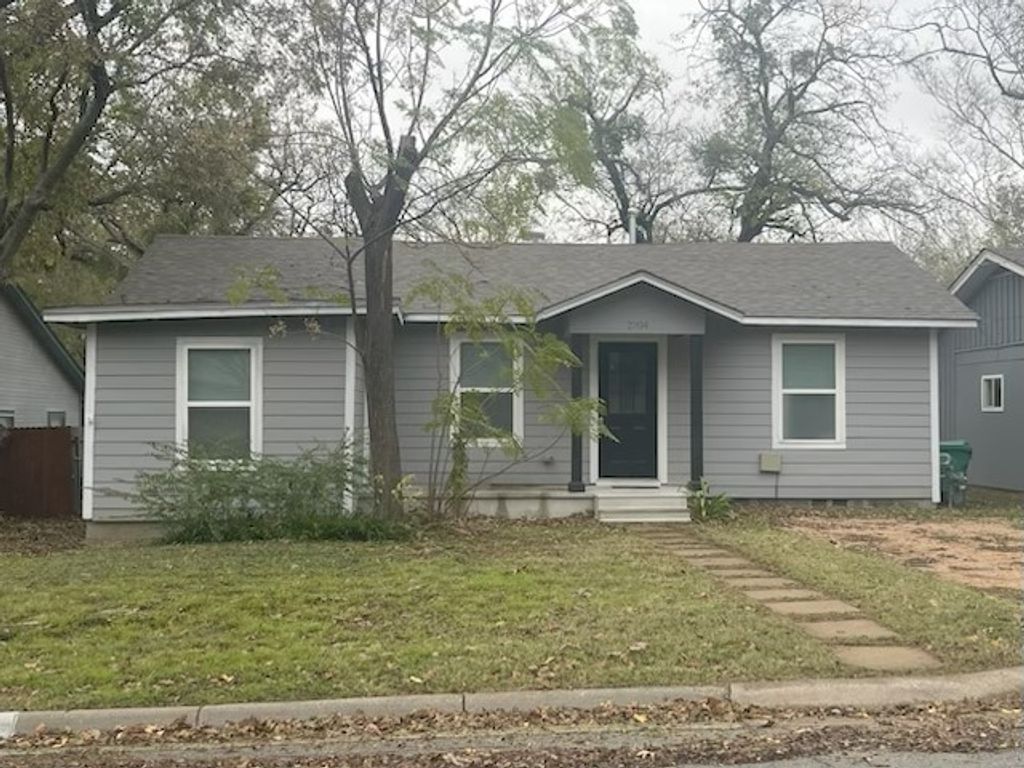 2704 Bolivar Street, Denton, TX 76201