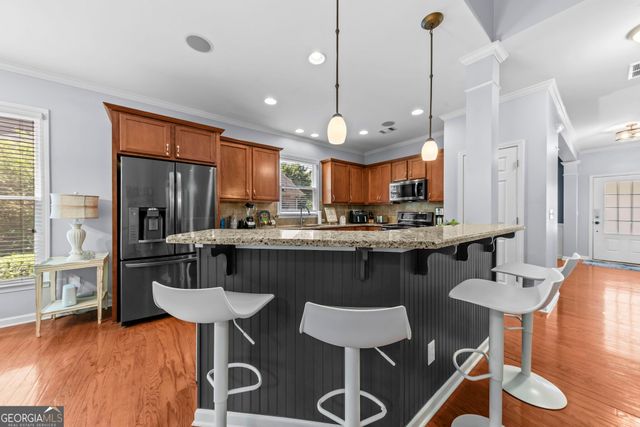 7525 Brookstone Circle, Flowery Branch, GA 30542