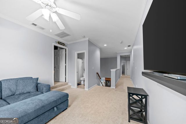 7525 Brookstone Circle, Flowery Branch, GA 30542