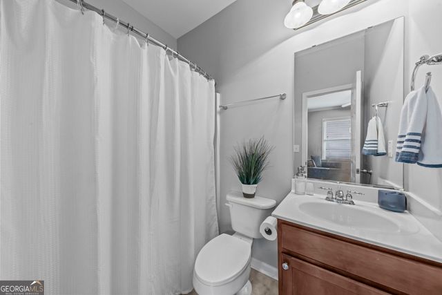 7525 Brookstone Circle, Flowery Branch, GA 30542