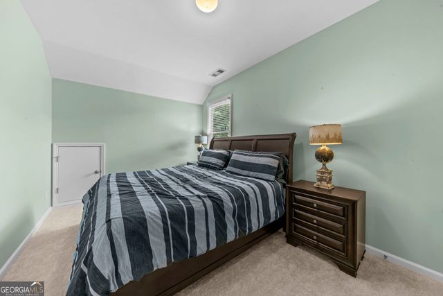 7525 Brookstone Circle, Flowery Branch, GA 30542
