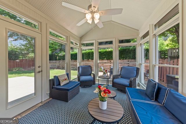 7525 Brookstone Circle, Flowery Branch, GA 30542