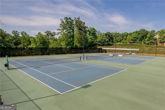 7525 Brookstone Circle, Flowery Branch, GA 30542