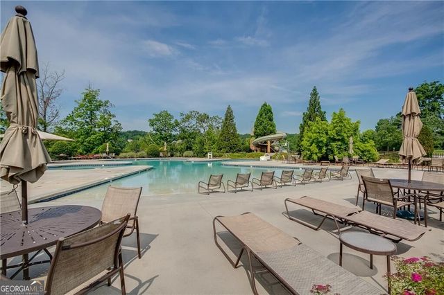 7525 Brookstone Circle, Flowery Branch, GA 30542